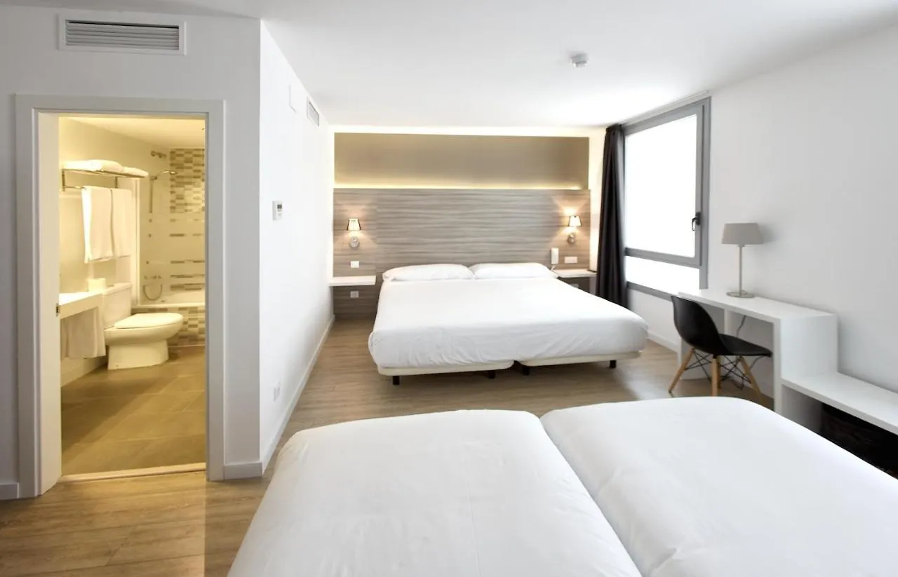 Hotel BESTPRICE Diagonal Barcelona