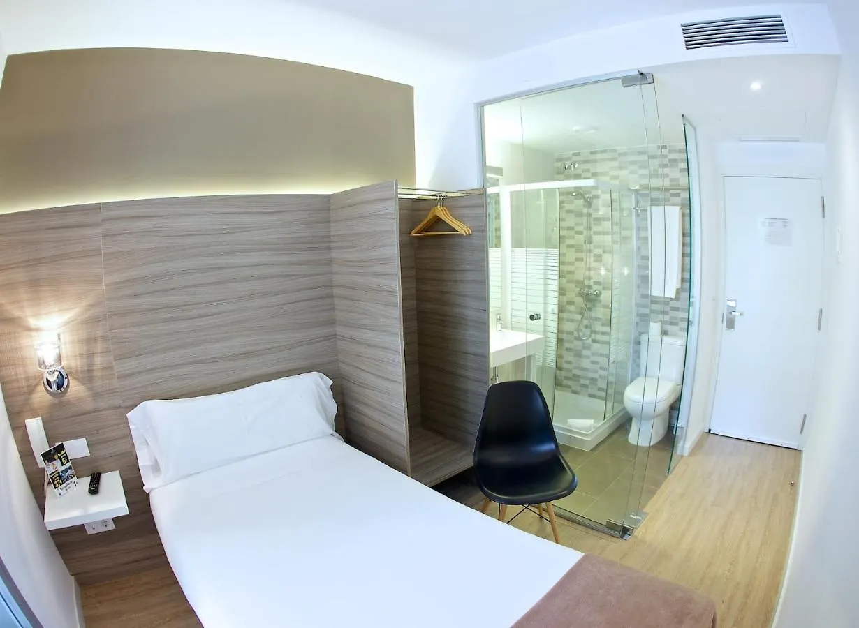 Hotel Bestprice Diagonal Barcelona 0*,